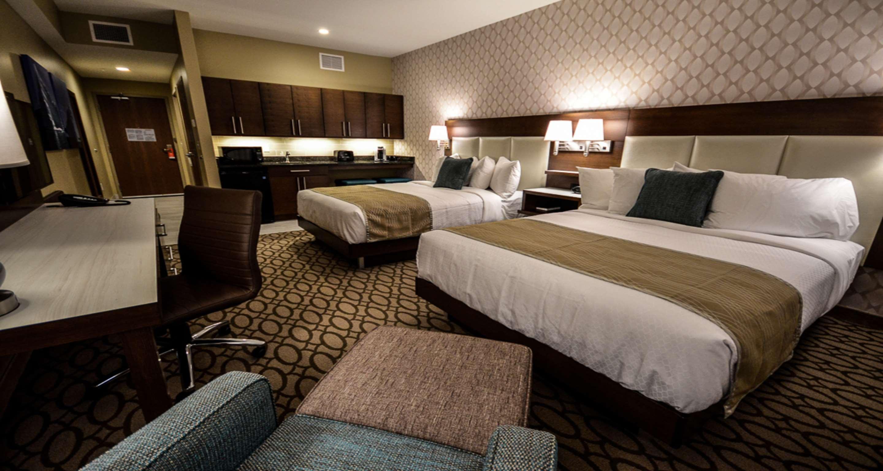 Best Western Plus St. John'S Airport Hotel And Suites Εξωτερικό φωτογραφία