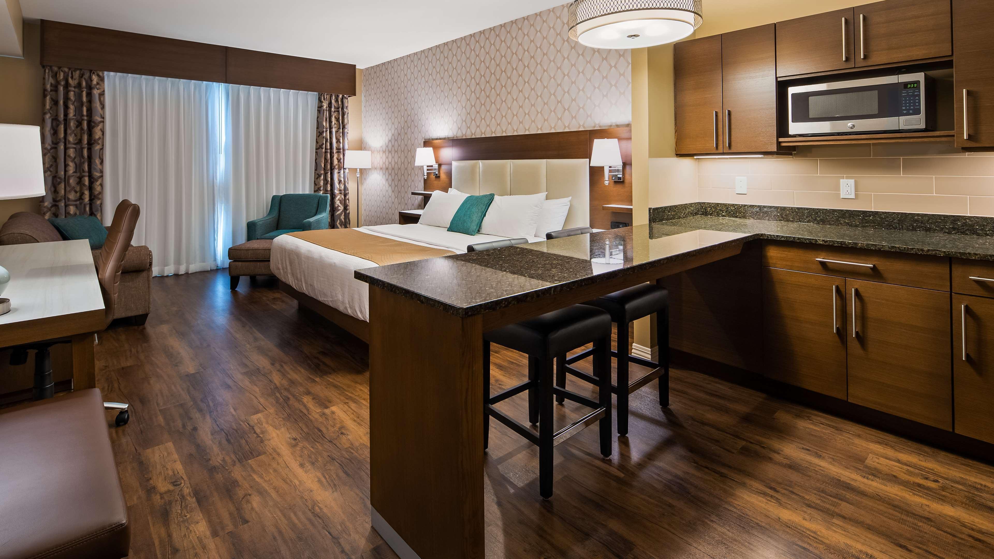 Best Western Plus St. John'S Airport Hotel And Suites Εξωτερικό φωτογραφία