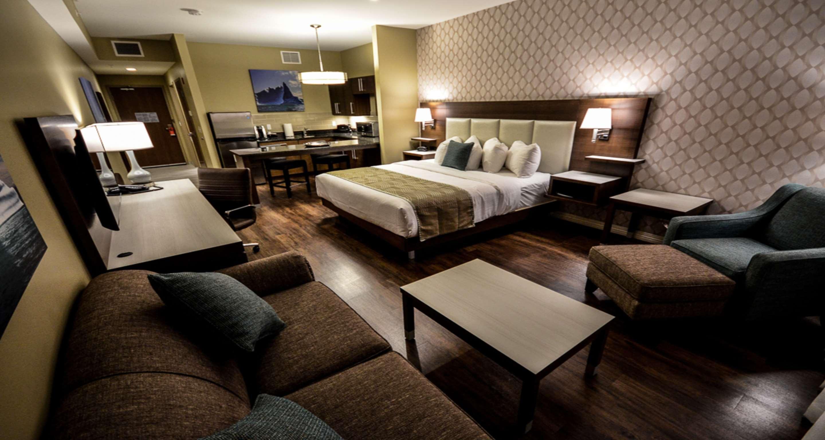Best Western Plus St. John'S Airport Hotel And Suites Εξωτερικό φωτογραφία