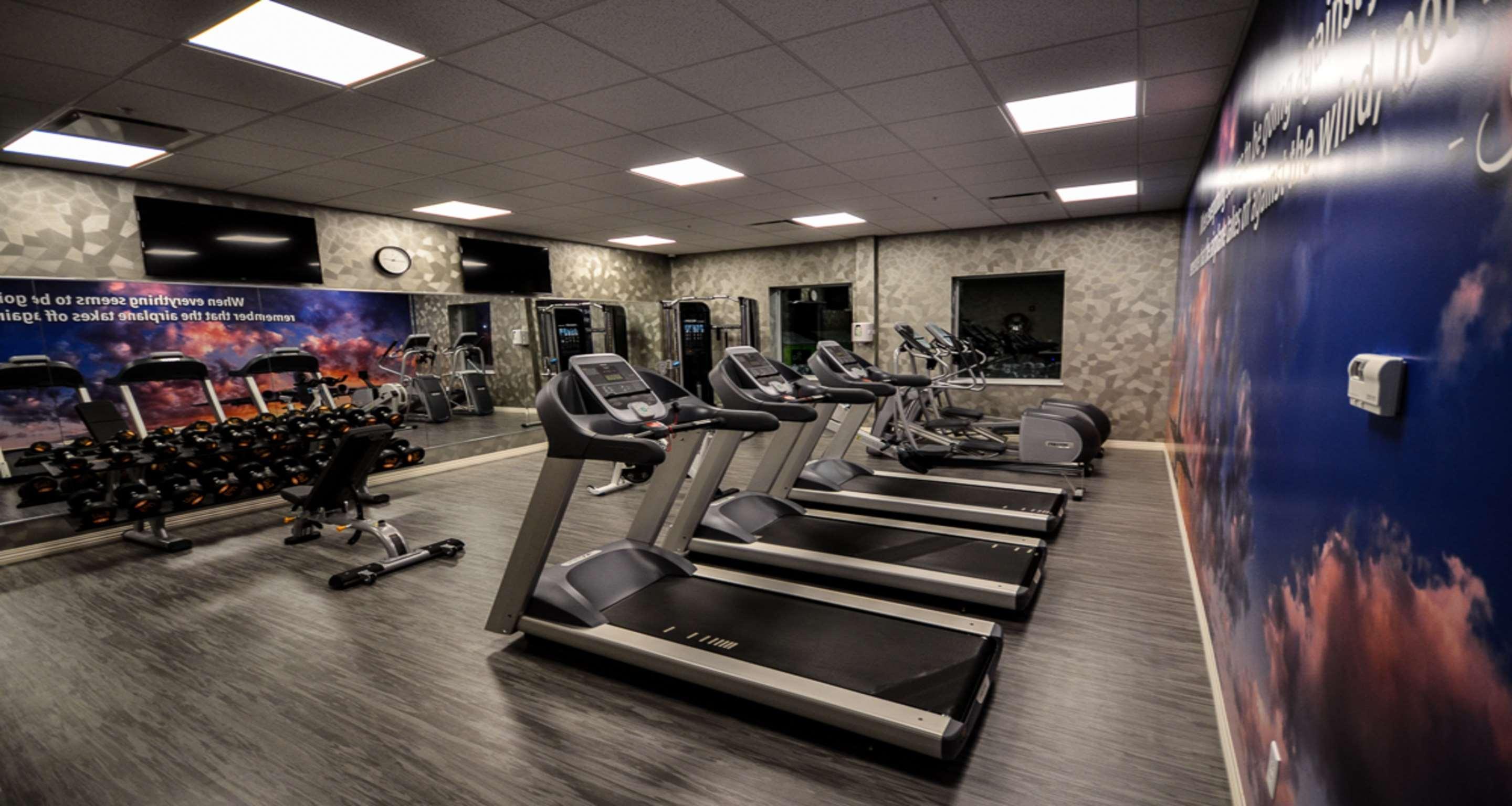 Best Western Plus St. John'S Airport Hotel And Suites Εξωτερικό φωτογραφία