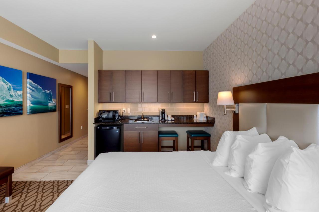 Best Western Plus St. John'S Airport Hotel And Suites Εξωτερικό φωτογραφία